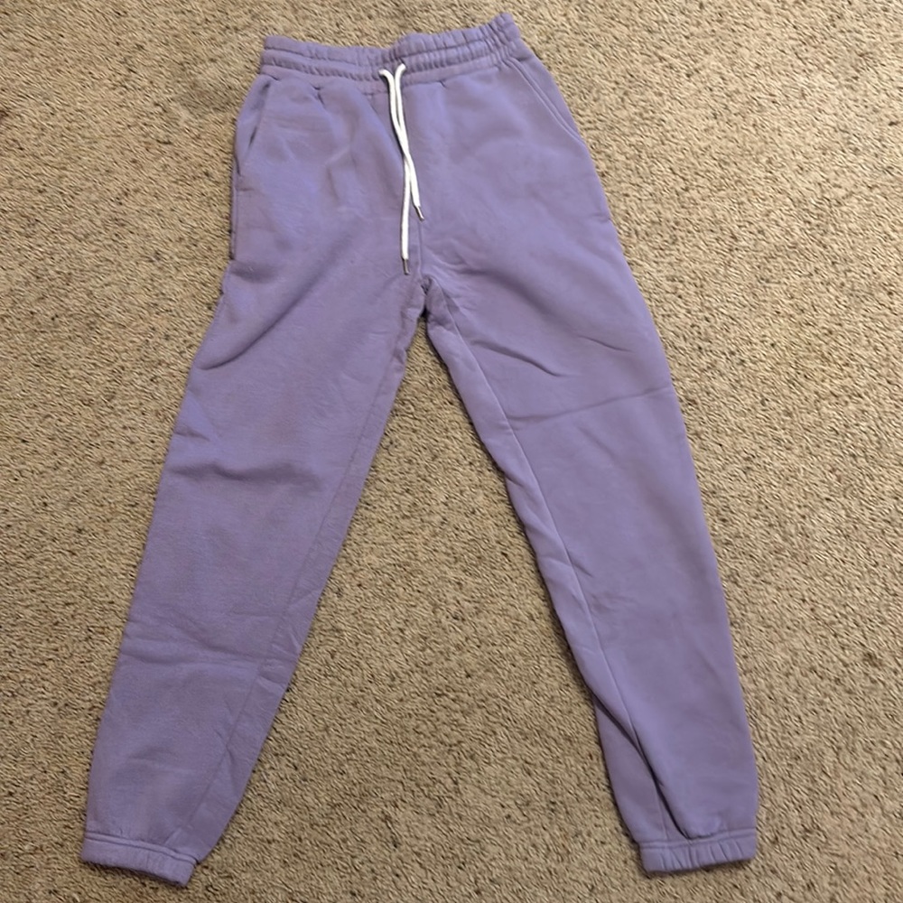 Forever 21 purple sweatpants Size small